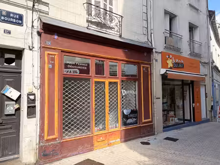 location local commercial 42m² chatellerault 86100