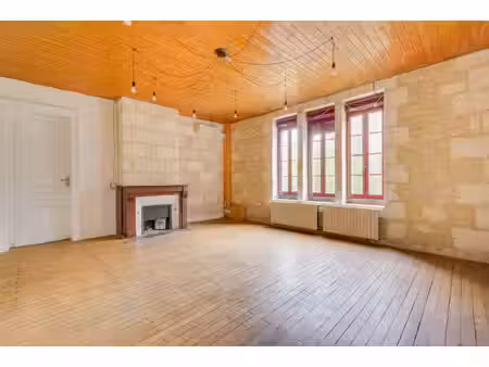 location local professionnel 27m² lormont 33310