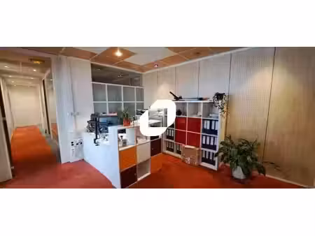 location bureaux 180m²