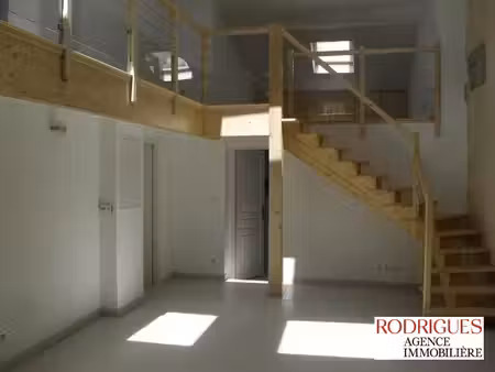 location appartement 5 pièces 94m² poitiers 86000