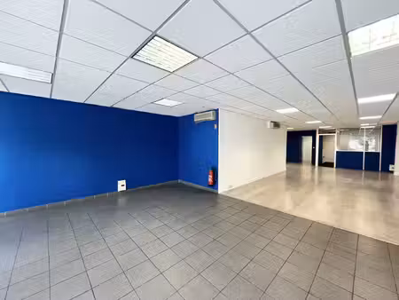 location local commercial 110m² bordeaux 33100