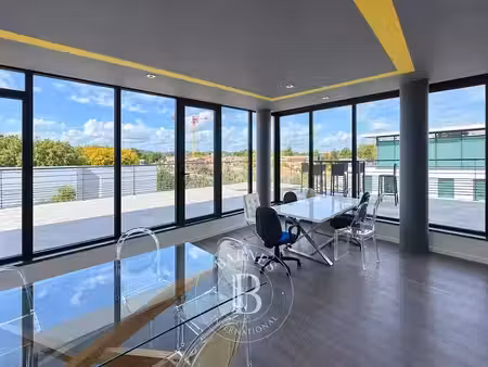 vente locaux professionnels 0 pièces 107.1 m² à la teste-de-buch (33260)  630 000 €