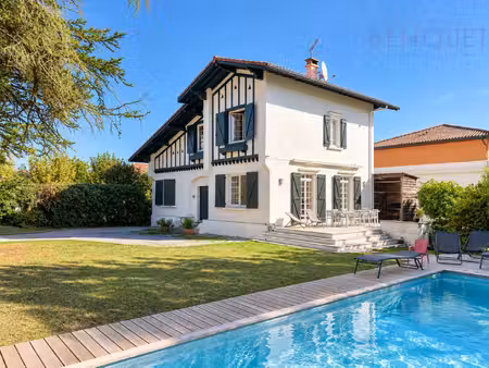 location maison 5 pièces 160m² anglet 64600