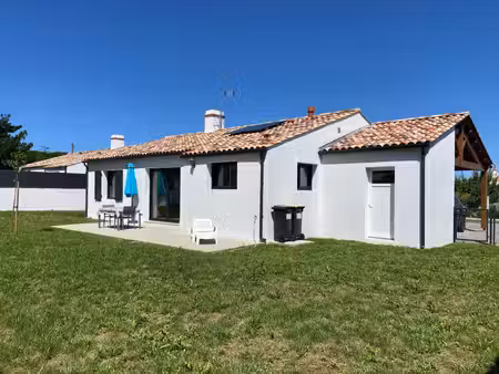 maison 5 pièces 102 m² - barbâtre (85)