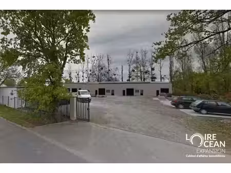 vente local d’activités petit mars 44390 280m²