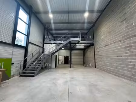 vente local d’activités la roque d antheron 13640 279m²