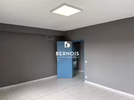 vente bureaux la seyne sur mer 83500 912m²