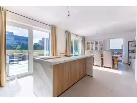 maison à vendre avec terrasse et jardin   bellecourt (vbe68990)