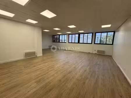 location bureaux goussainville 95190 30m² à 115m²