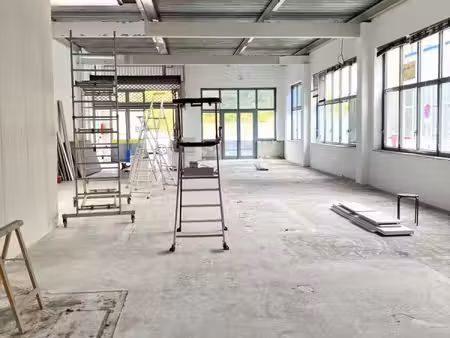 location local d’activités nanterre 92000 233m² à 1924m²