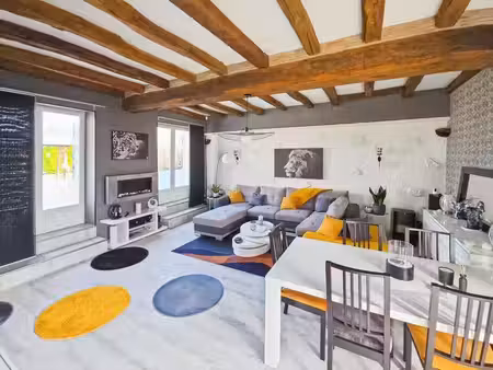 ? charmante maison en pierres au calme – beaux volumes & jardin dans un secteur recherché 