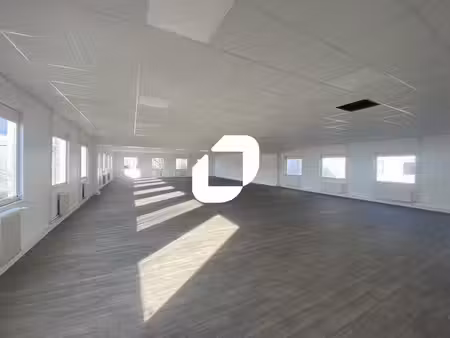 vente bureaux osny 95520 254m²