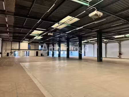 location local d’activités wasquehal 59290 882m² à 2934m²