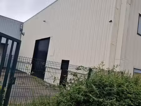 vente local d’activités saint ouen l aumone 95310 1040m²