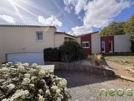 vente maison à bégrolles-en-mauges (49122) : à vendre / 132m² bégrolles-en-mauges