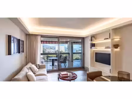 appartement contemporain avec terrasse et piscine monaco (98)