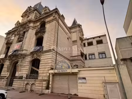 vente commerce narbonne 11100 200m²