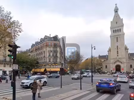 location commerce paris 75014 105m²