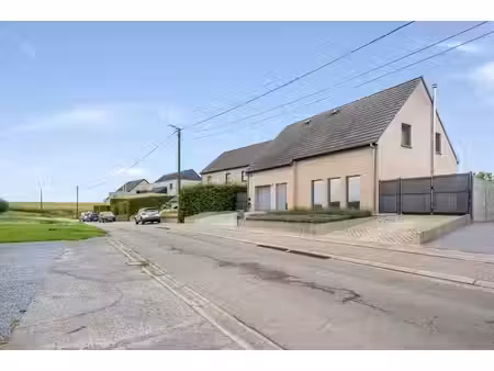 maison 4 chambres  peb a  située au calme à pepingen