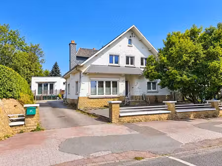 villa 4 façades avec annexe indépendante sur plus de 12 ares