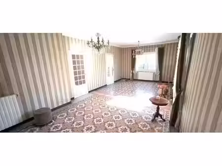 vente villa 6 pièces 160 m² à nimes (30000)  295 000 €