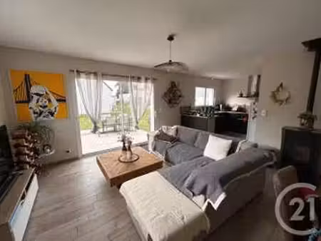 location maison à saint-planchers (50400) : à louer / 72m² saint-planchers