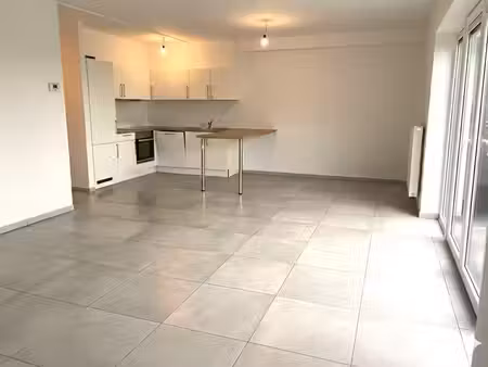 ? à louer – bel appartement 2 chambres à haversin/ciney