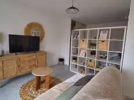 location appartement t1 meublé à dax (40100) : à louer t1 meublé / 35m² dax
