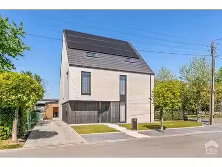grande maison familiale écoénergétique à kermt