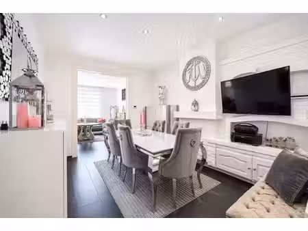 charmante maison 3 chambres avec terrasse et jardin