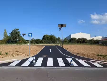 terrain constructible neuf à vendre