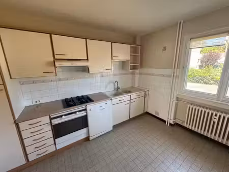 location appartement 3 pièces 65 m² à saint-étienne (42100)