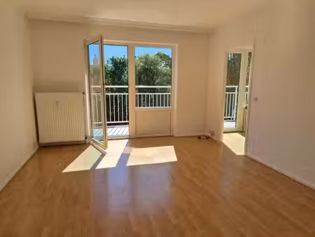 appartement dans résidence service pour seniors