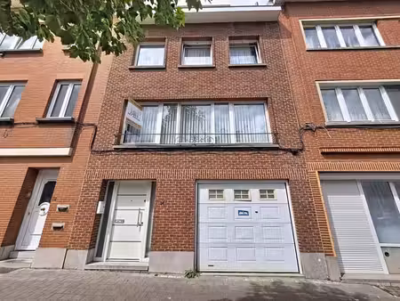 maison renovee de +/- 260m² avec 4 chambres - dressing + 2 t