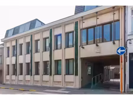 bel appartement pour personnes âgées +55 au centre tervuren