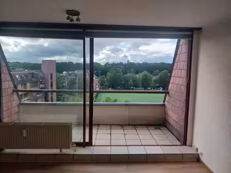 appartement 1 chambre venelle bleue + parking
