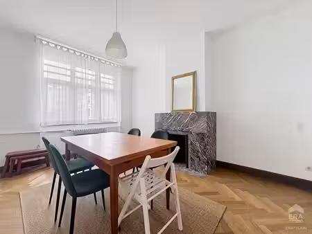 appartement 1 chambre à louer à saint-gilles.