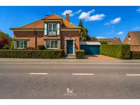 maison à rénover avec grand jardin à proximité de la lys