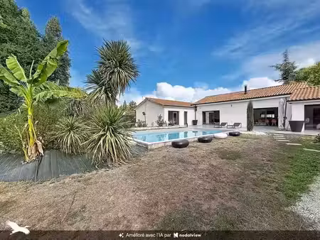 vente maison 7 pièces 194 m² à barbezieux-saint-hilaire (16300)  389 600 €