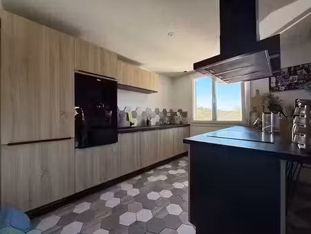vente maison 6 pièces 167.36 m² à lons-le-saunier (39000)  289 800 €