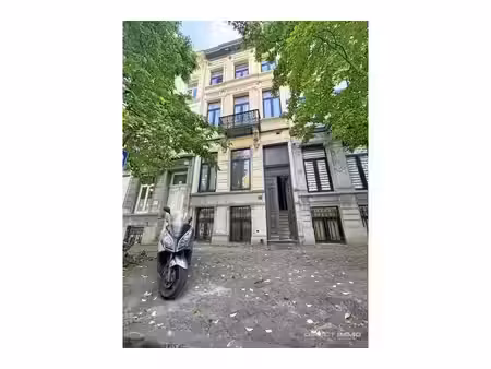 immeuble mixte à vendre à avenue maréchal foch 38 schaerbeek (vbe68999)