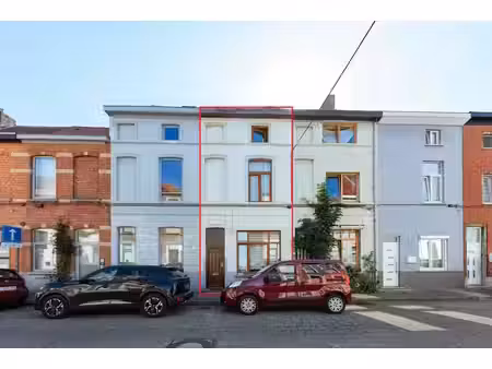maison mitoyenne à rénover