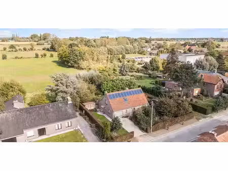 uitstekend onderhouden woning op 1.267 m² in lievegem