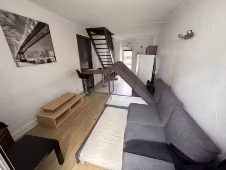 appartement duplex avec terrasse et stationnement sans fra