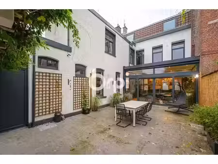 vente maison 7 pièces 254 m² à comines (59560)  390 000 €