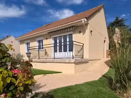 vente maison 5 pièces 93 m² à dampmart (77400)  390 000 €