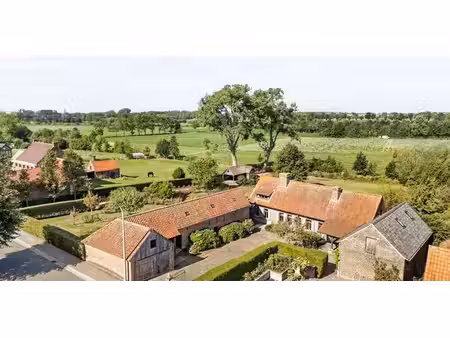 ferme à vendre à berchem pour € 945.000 avec 3 chambres à coucher