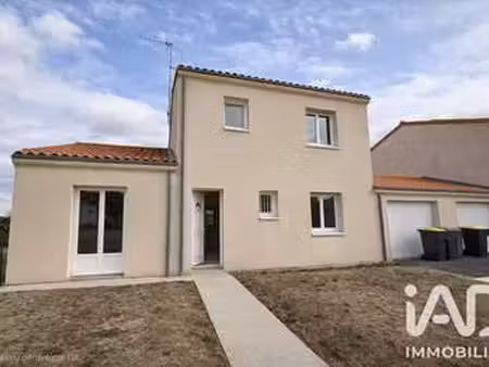 vente maison à saint-georges-des-gardes (49120) : à vendre / 113m² saint-georges-des-garde