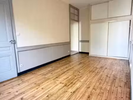 location appartement 2 pièces 47 m² à irigny (69540)