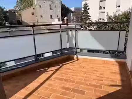 location appartement 2 pièces 53 m² à lyon 4 (69004)